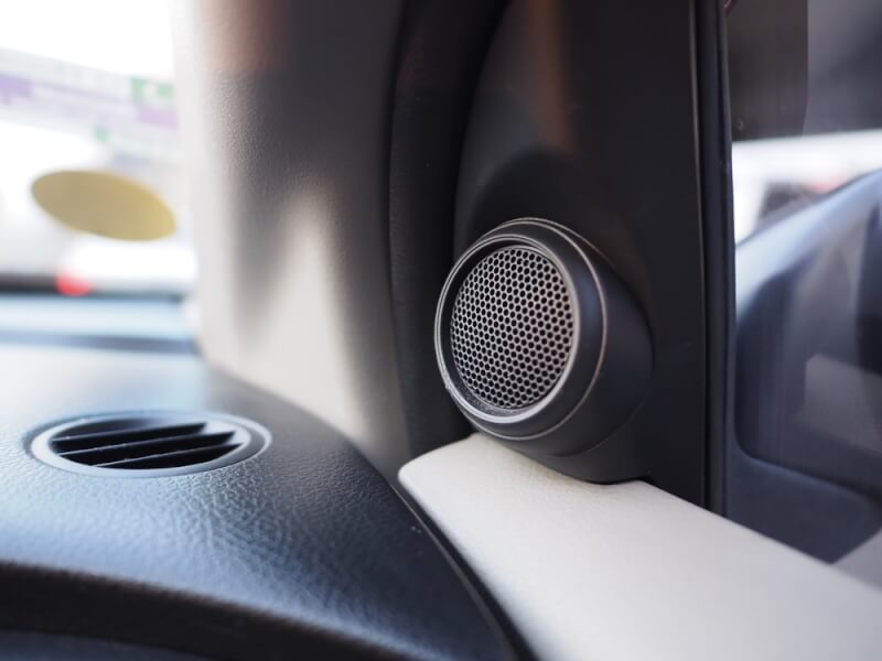 車用のおすすめBluetoothスピーカー10選！車内で良い音で音楽を聴こう | Ancar Channel